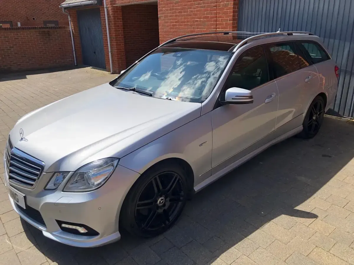 Begagnad Mercedes E350 2010 Silver Kombi