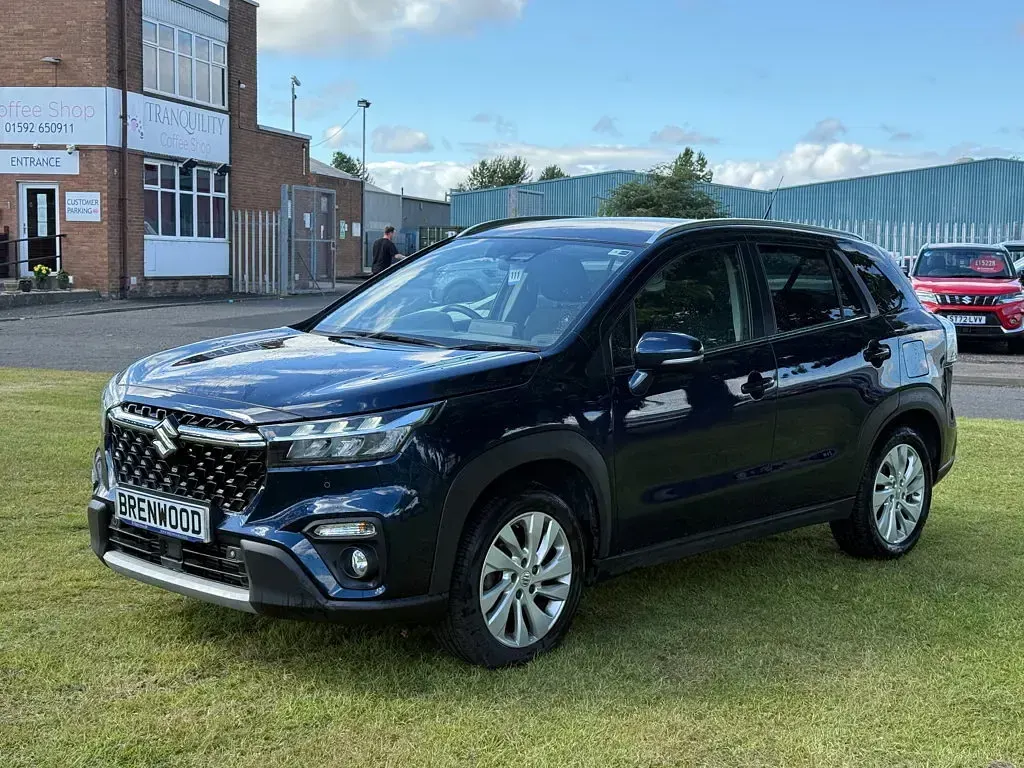 Used Suzuki SX4 S-Cross 129 HP (94 kW) 2023 Blue SUV