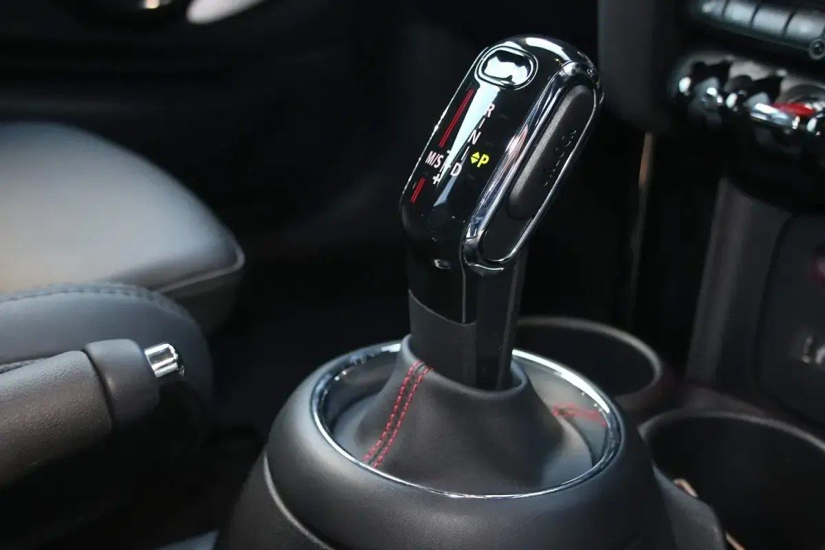 Used Mini Cooper S Exclusive 2019 Black Hatchback
