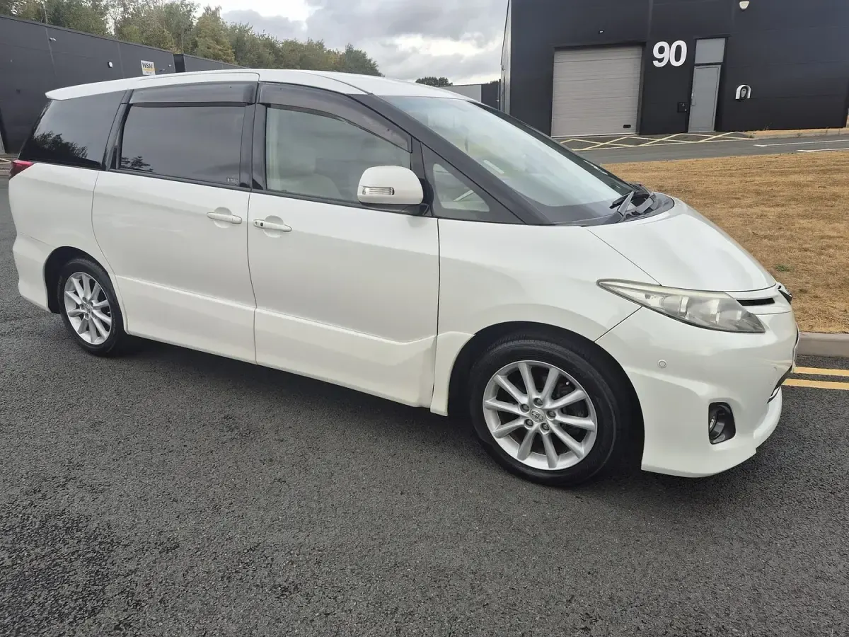 Used Toyota Estima 2022 White MPV
