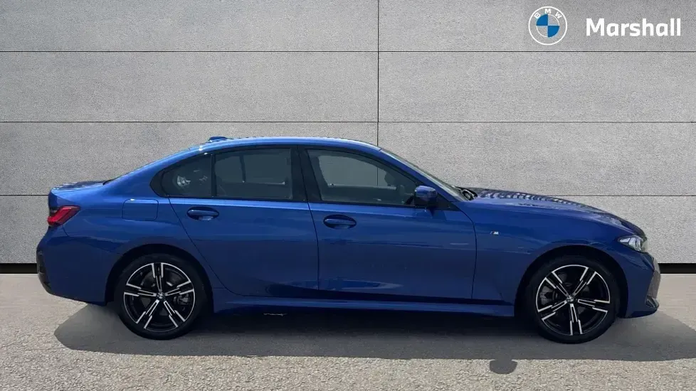 Used BMW 330 M Sport 288 HP (211 kW) 2025 Blue