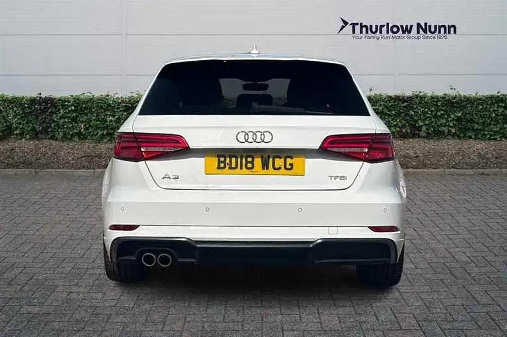 Used Audi A3 Sportback Black Edition 150 HP (110 kW) 2018 White Hatchback