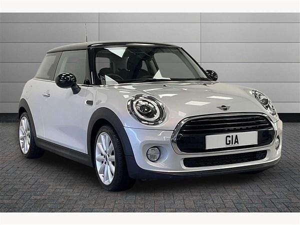 White silver Used 2018 Mini Cooper Hatch Hatchback | £14,399 (A bit pricey) - Image 1/2