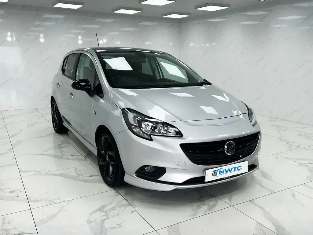 Second-hand Vauxhall Corsa SRi 90 CP (66 kW) 2019 Argintiu Hatchback