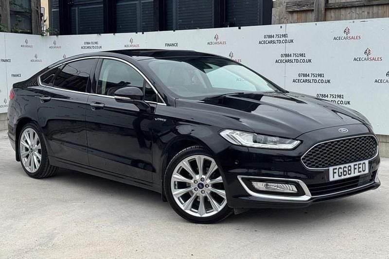 Black Used 2018 Ford Mondeo Vignale Sedan | £13,395 (A bit pricey) - Image 1/1
