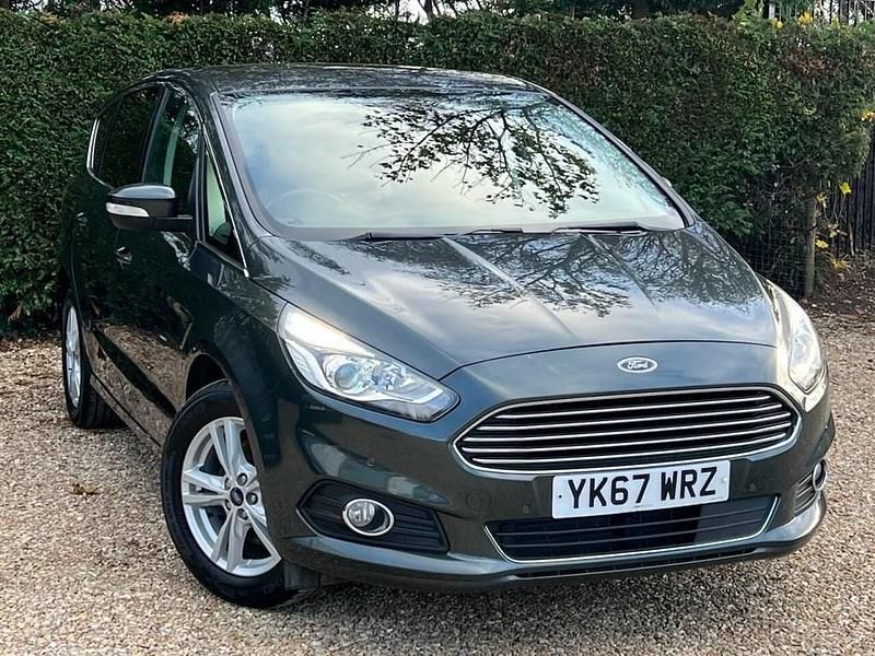 Green Used 2017 Ford S-MAX Titanium MPV | £12,997 (Fair price) - Image 1/3
