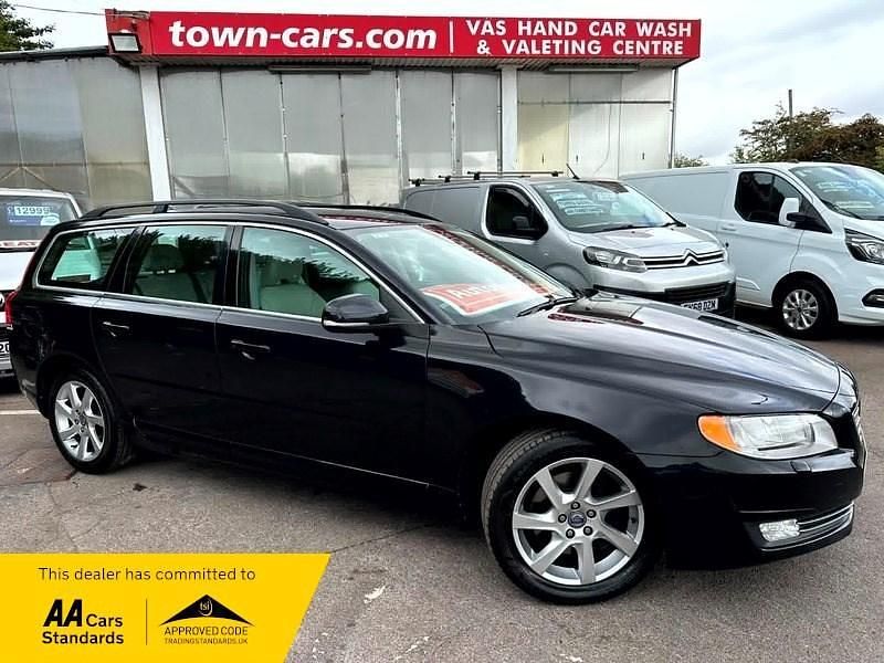 Black Used 2013 Volvo V70 SE Estate | £8,499 (Fair price) - Image 1/4