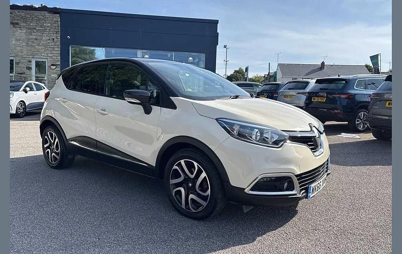Other Used 2016 Renault Captur Dynamique SUV | £9,495 (Fair price) - Image 1/4