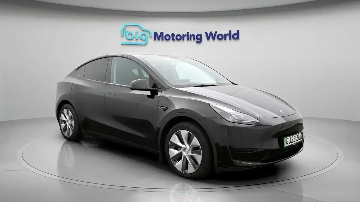Używany Tesla Model Y RWD 250 kW (340 KM) 2023 SUV