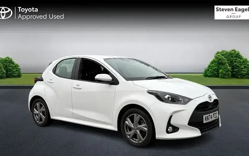 Used Toyota Yaris 116 HP (85 kW) 2026 Hatchback