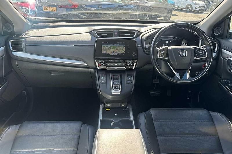 Used Honda CR-V Hybrid 184 HP (135 kW) 2022 Modern steel metallic SUV