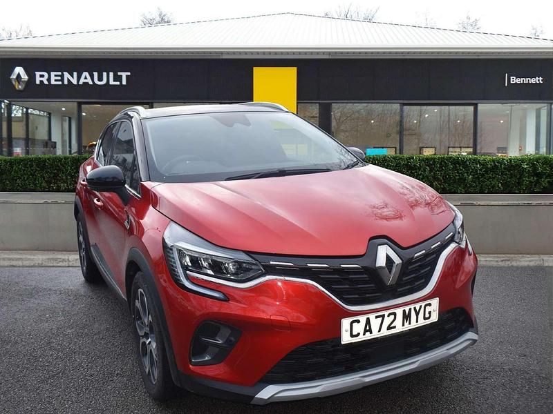 Used Renault Captur Techno 140 HP (102 kW) 2022 Red  SUV