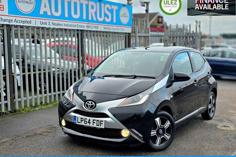 Used Toyota Aygo X-clusiv 2015 Black Hatchback