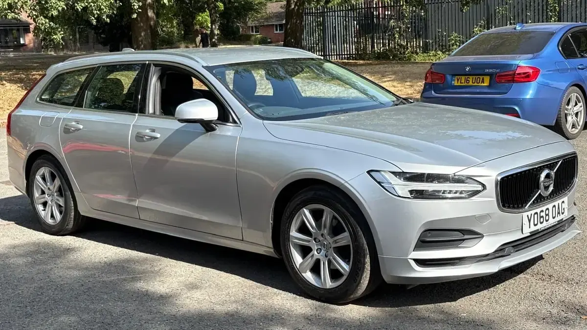 Used Volvo V90 Momentum 2018 Silver Estate