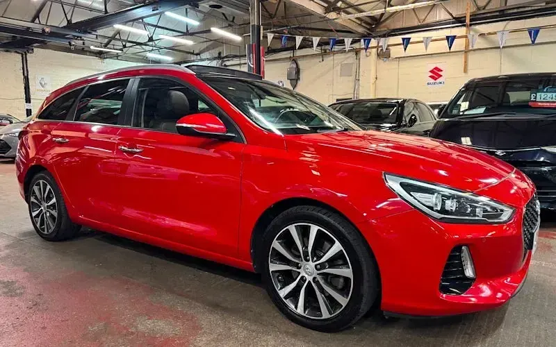 Used Hyundai i30 Premium SE 140 HP (102 kW) 2018 Estate