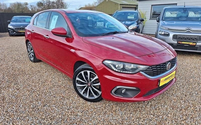 Used Fiat Tipo Lounge 95 HP (69 kW) 2021 Hatchback