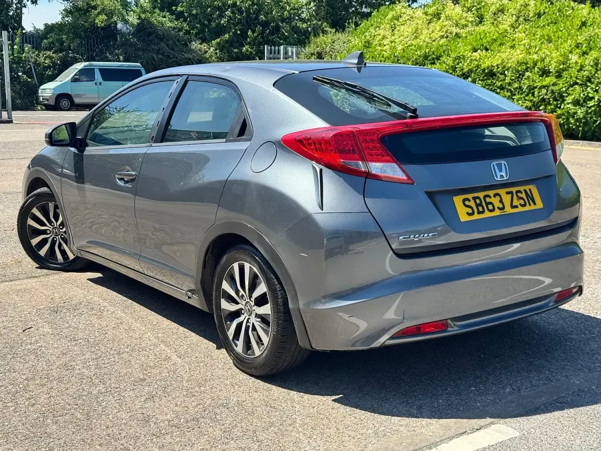 Used Honda Civic SE 120 HP (88 kW) 2013 Grey Hatchback
