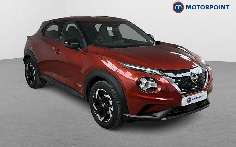 Red Used 2023 Nissan Juke N-Connecta SUV | £16,699 (Good price) - Image 1/4