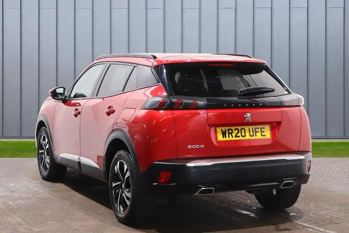 Used Peugeot 2008 Allure 129 HP (94 kW) 2020 Red SUV