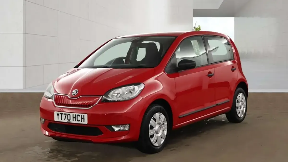 Used Skoda Citigo-e IV SE 61 kW (83 HP) 2020 Red Hatchback