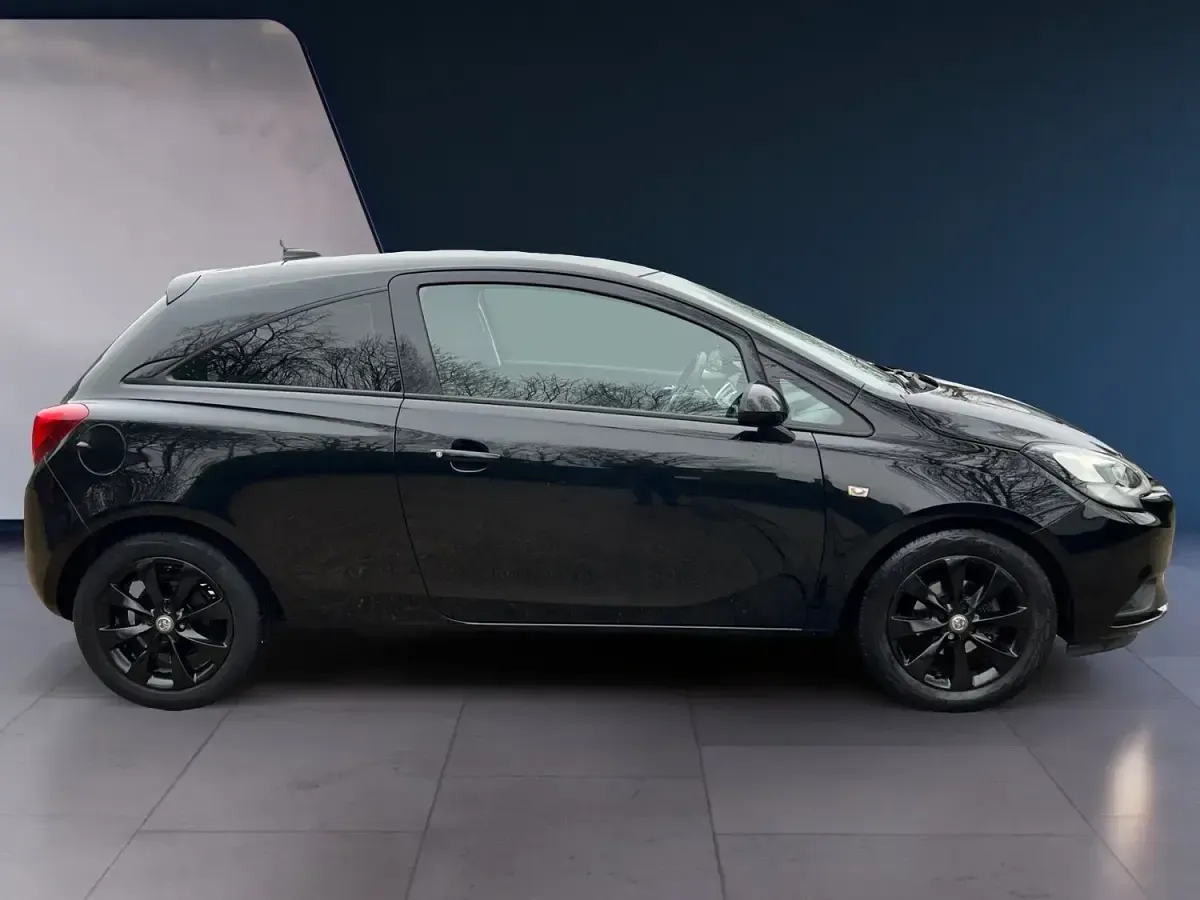 Used Vauxhall Corsa 75 HP (55 kW) 2018 Black Hatchback