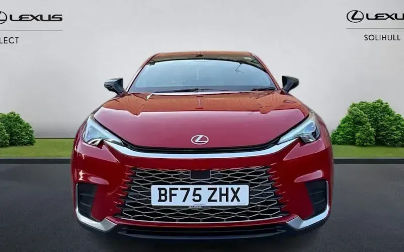 Used Lexus LBX 136 HP (100 kW) 2026 SUV