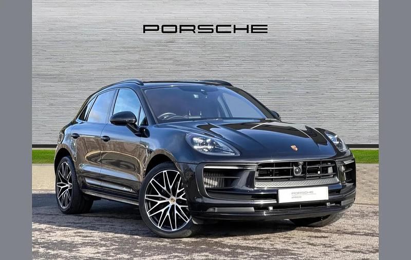 Black Used 2022 Porsche Macan S SUV | £49,950 (Expensive) - Image 1/4
