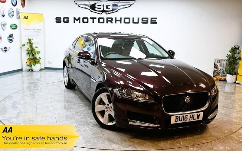 Used 2020 Jaguar XF Portfolio Sedan | £8,495 (Good price) - Image 1/4