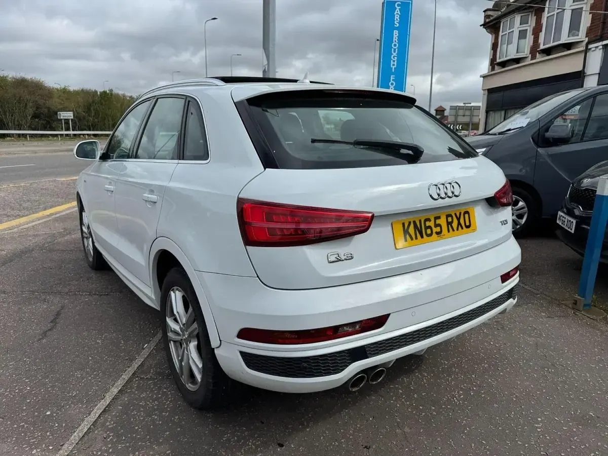 Used Audi Q3 S-Line 150 HP (110 kW) 2015 White SUV