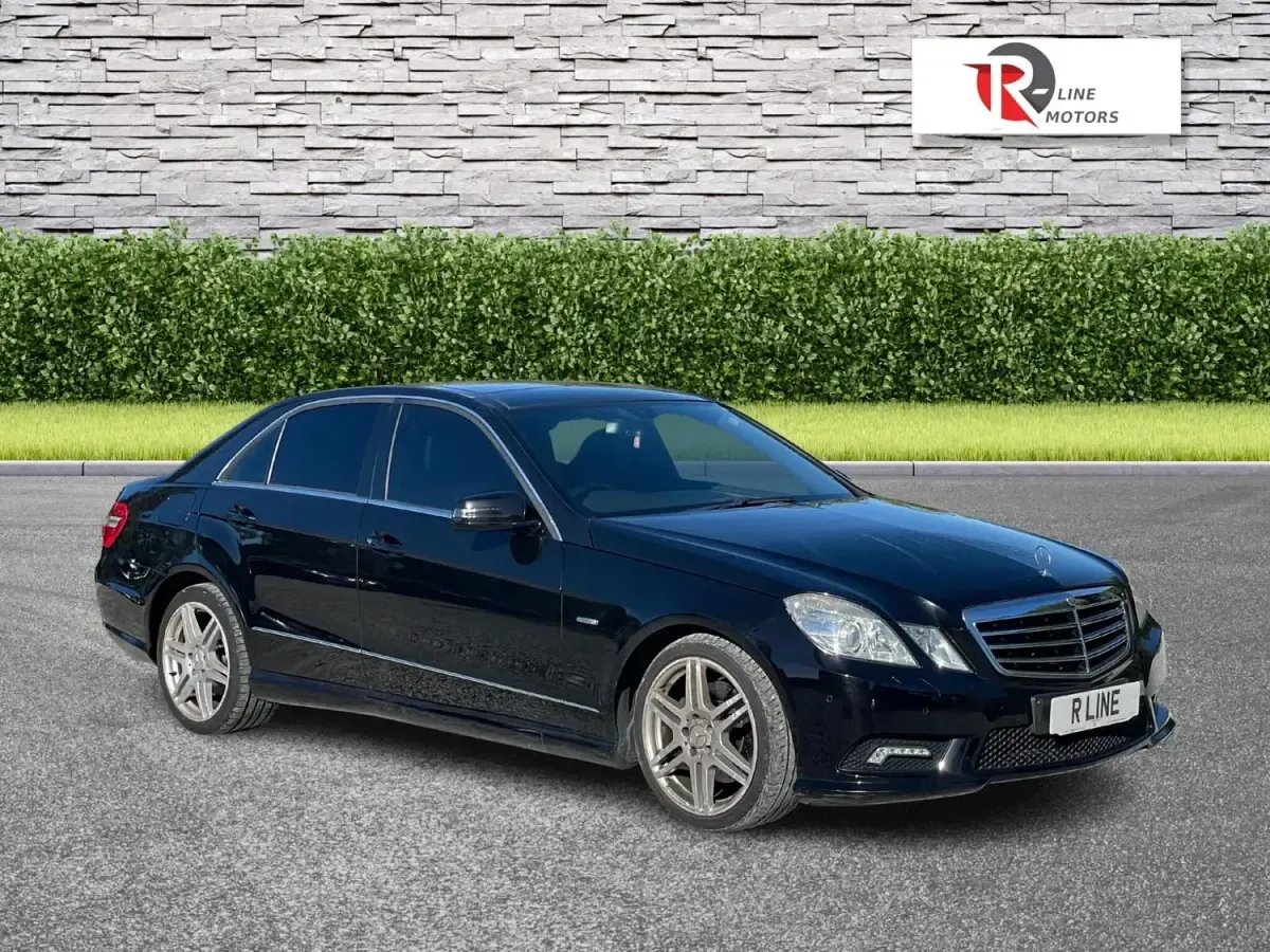 Usado Mercedes E350 2009 Preto Sedan