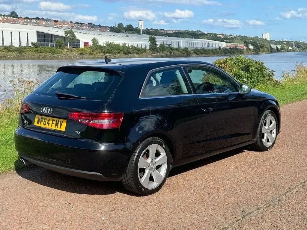 Used Audi A3 Sport 150 HP (110 kW) 2014 Black Hatchback