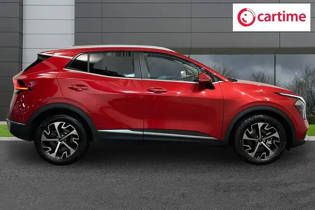 Used Kia Sportage 207 HP (152 kW) 2025 Red SUV