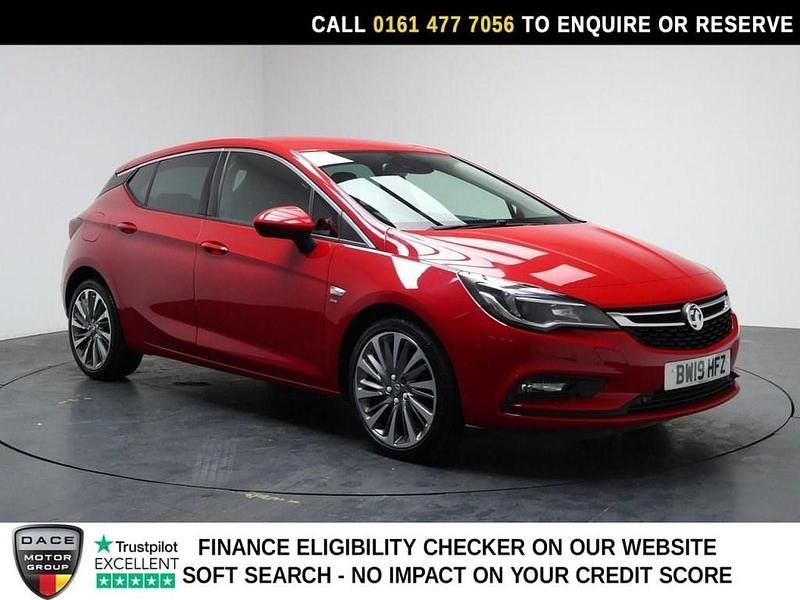 Used Vauxhall Astra SRi 150 HP (110 kW) 2019 Red Hatchback