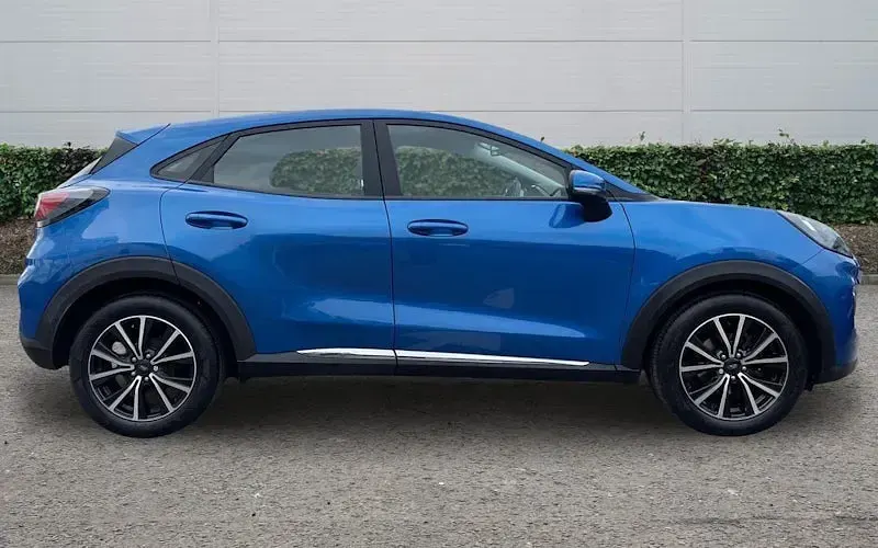 Usado Ford Puma Titanium 125 HP (91 kW) 2023 Azul SUV