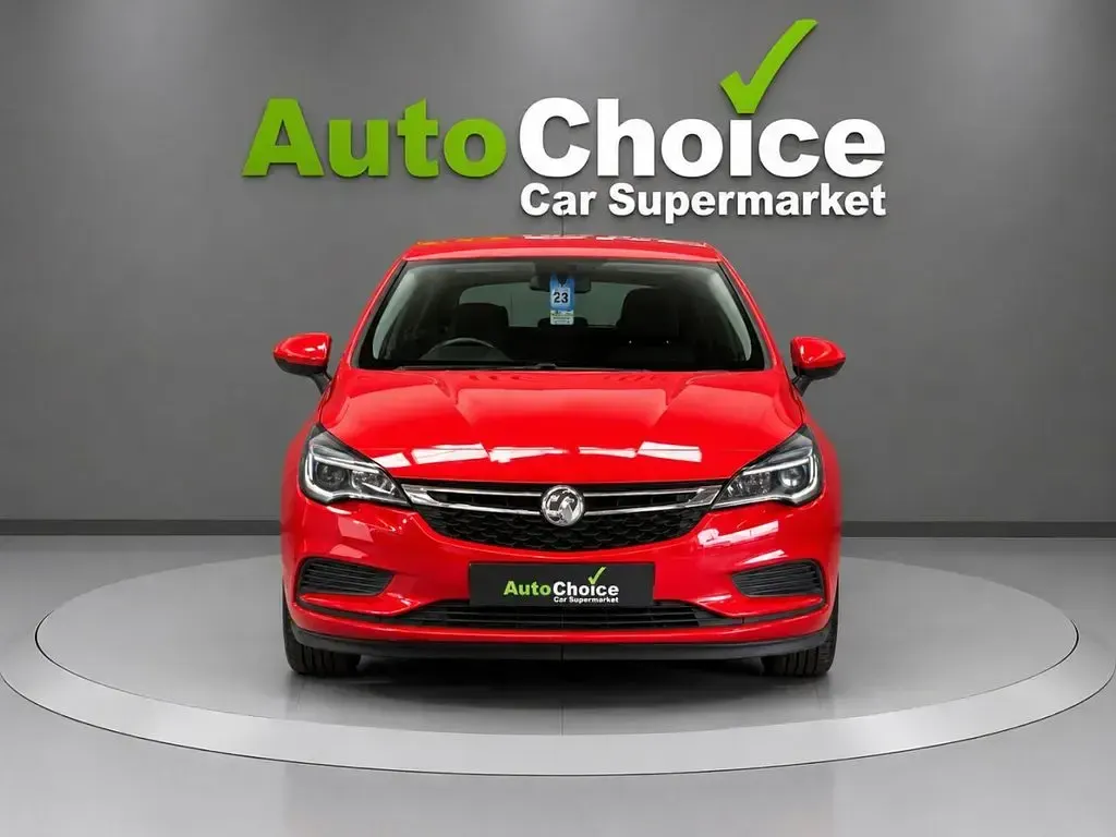 Gebraucht Vauxhall Astra S 105 PS (77 kW) 2016 Rot Kleinwagen