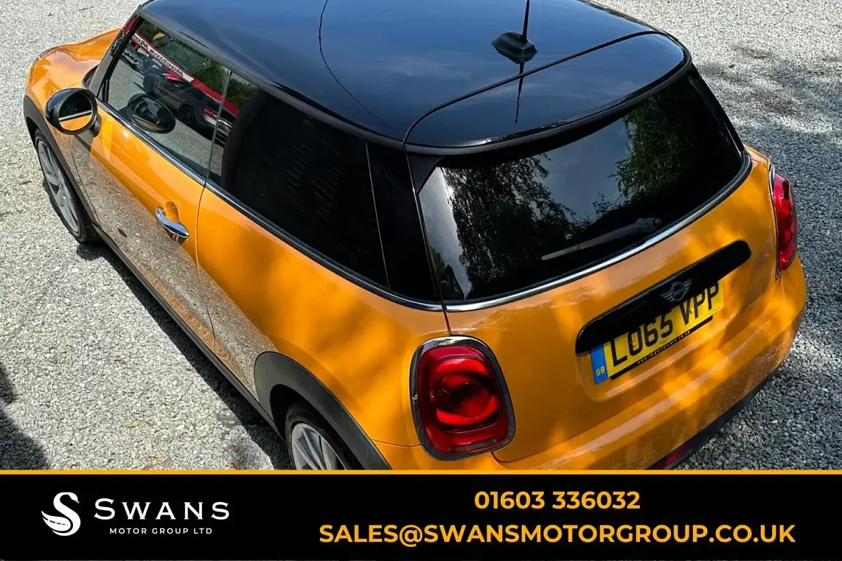 Used Mini Cooper Hatch 136 HP (100 kW) 2015 Orange Hatchback