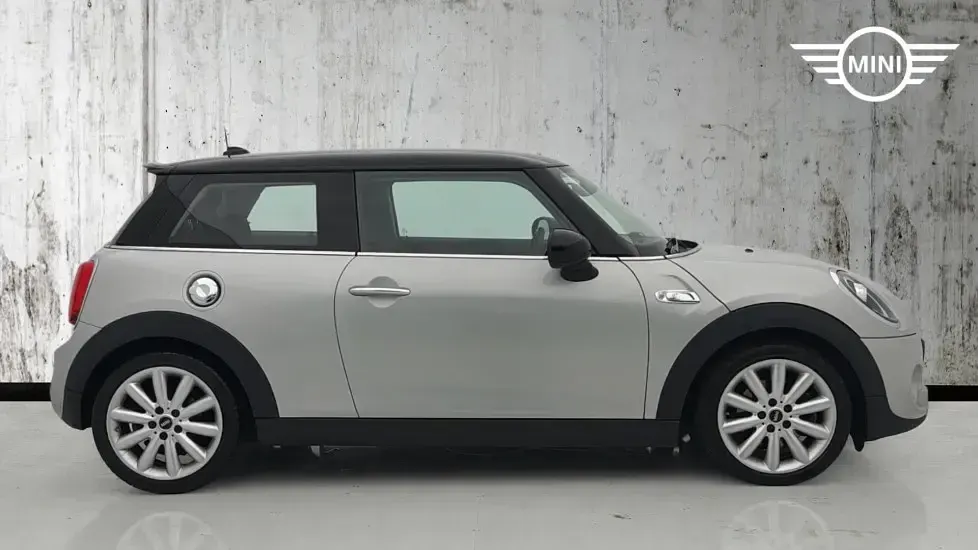 Used Mini Cooper S Hatch 189 HP (139 kW) 2018 Silver Hatchback