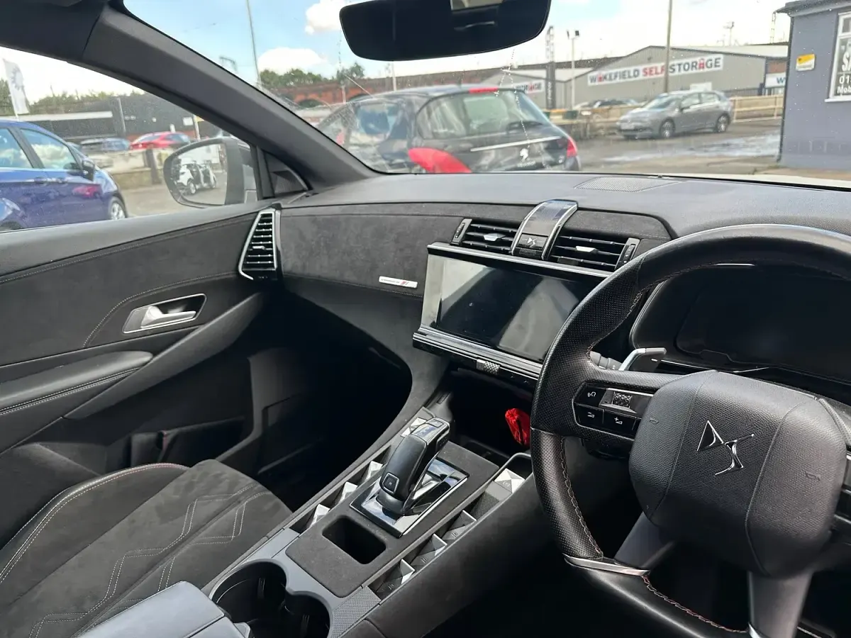Used DS Automobiles DS7 Crossback Performance 180 HP (132 kW) 2018 Grey SUV