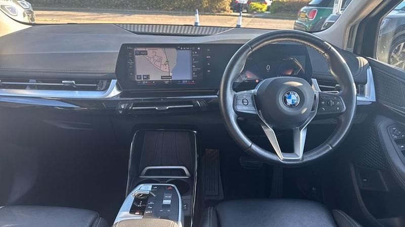 Used BMW 223 Active Tourer Luxury Line 215 HP (158 kW) 2022 Blue MPV