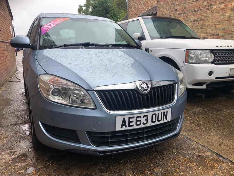 Blue Used 2013 Skoda Roomster SE Estate | £2,390 (Good price) - Image 1/4