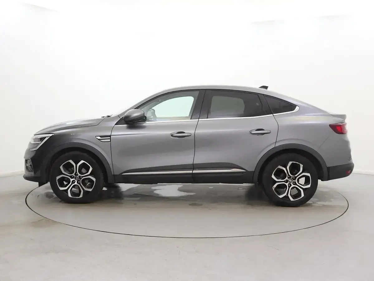 Used Renault Arkana Version S 2022 Grey SUV