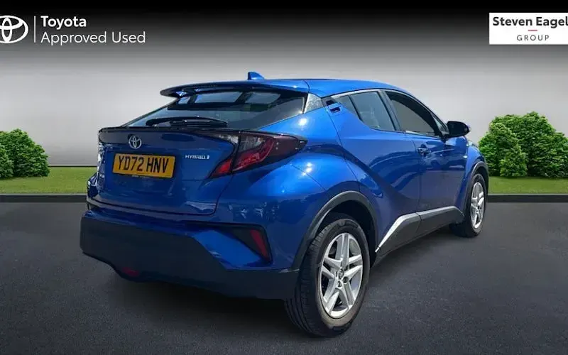 Used Toyota C-HR 122 HP (89 kW) 2022 Blue SUV