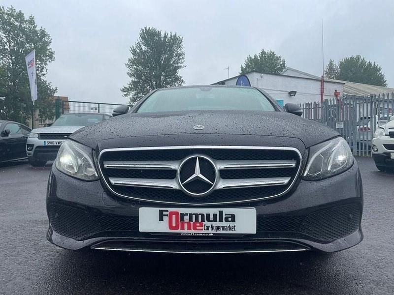 Used Mercedes E200 SE 148 HP (108 kW) 2017 Black Sedan