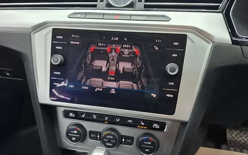 Used VW Passat Business 120 HP (88 kW) 2019 Black Sedan