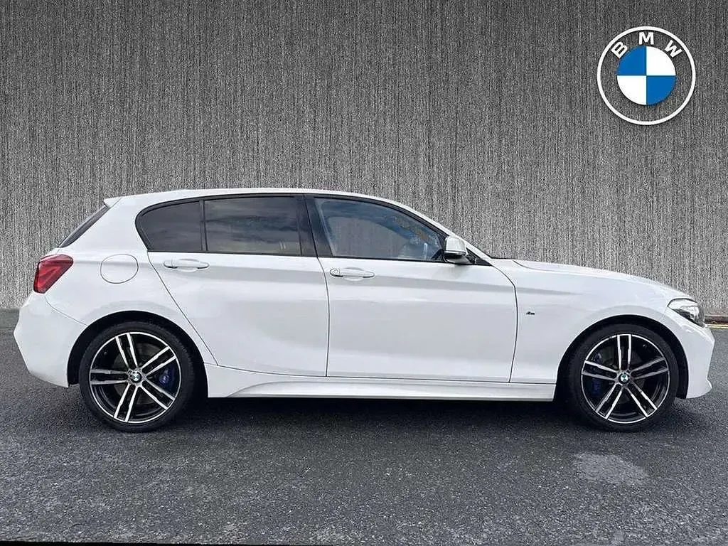 Used BMW 118 M Sport 134 HP (98 kW) 2019 White Hatchback