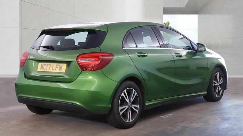 Used Mercedes A180 SE 2017 Kryptonite green Hatchback
