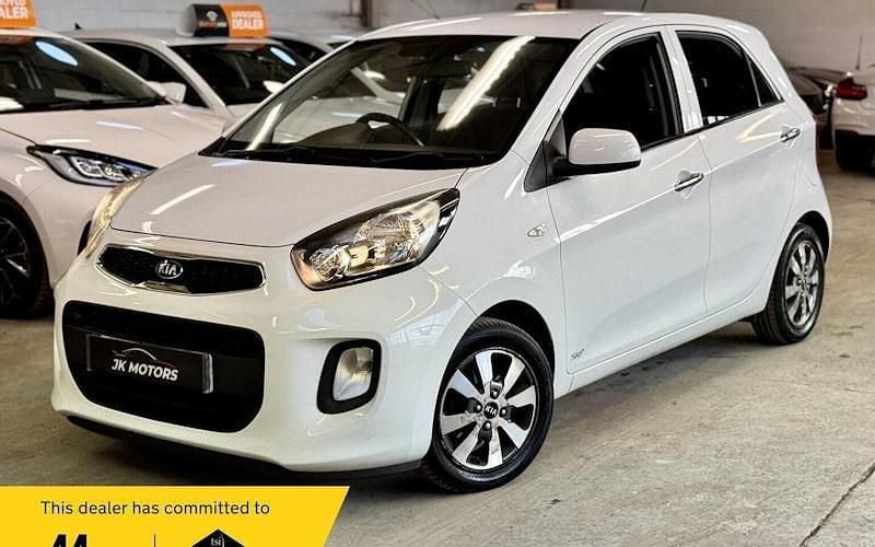 Used Kia Picanto 69 HP (50 kW) 2015 White Hatchback