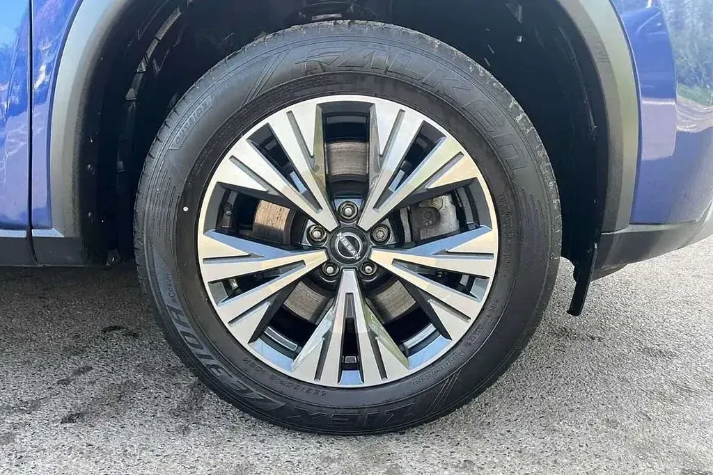 Used Nissan X-Trail N-Connecta 213 HP (156 kW) 2024 Blue SUV