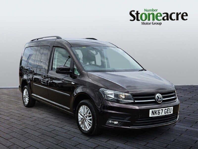 Mauve/purple Used 2018 VW Caddy Maxi Life Life MPV | £15,750 (Super price) - Image 1/4