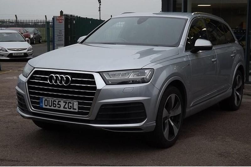 Silver Used 2015 Audi Q7 S-Line SUV | £18,995 (Fair price) - Image 1/1